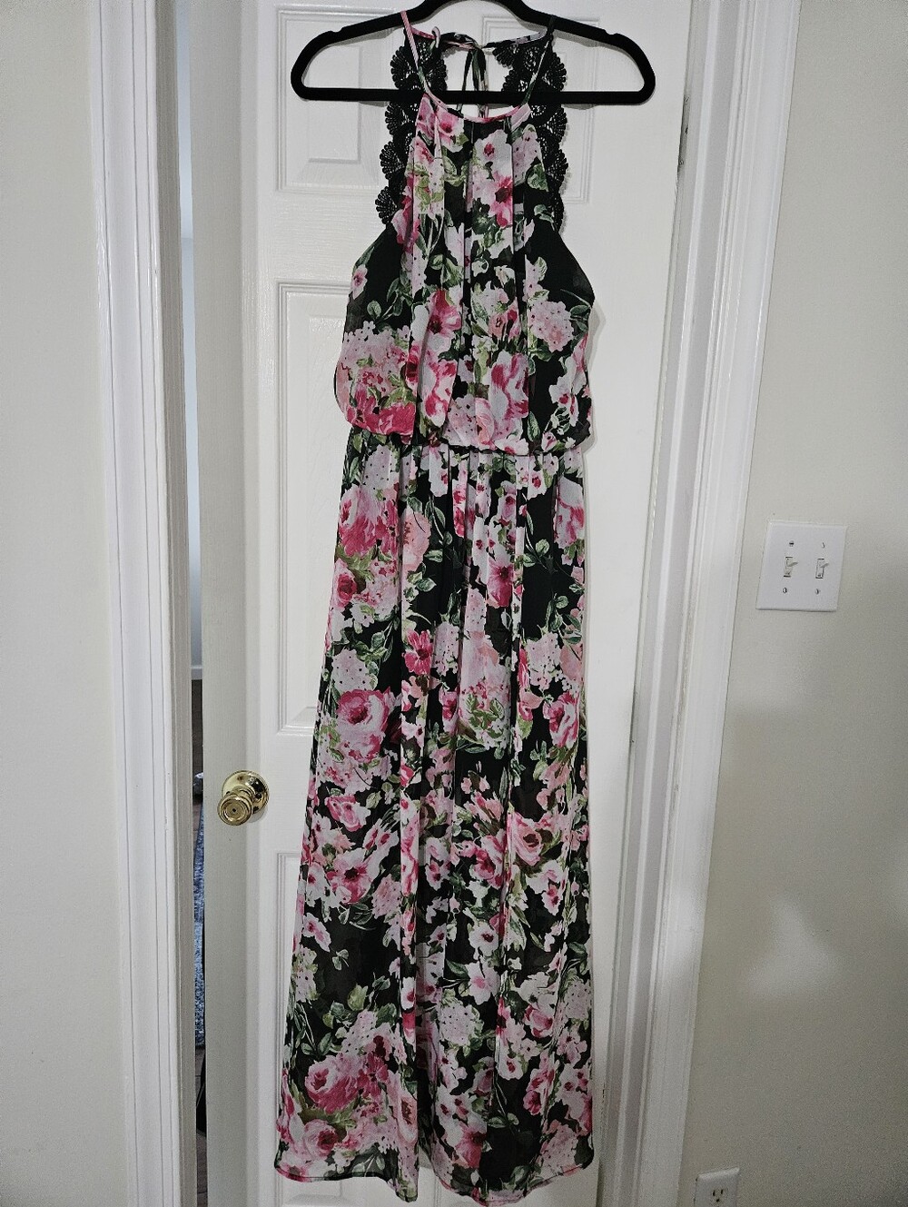 Premier Amour Floral Maxi Dress